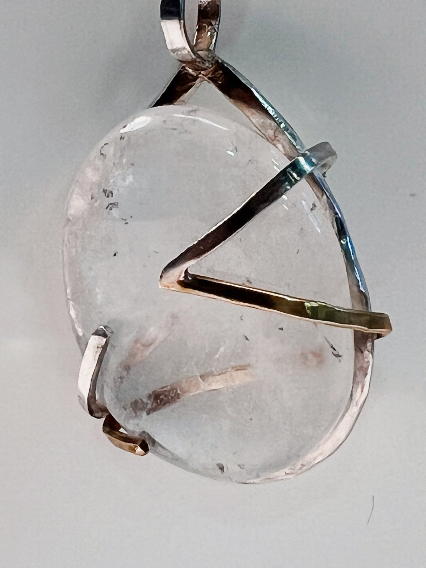 COLGANTE CUARZO TRANSPARENTE Y PLATA - SINCERITY
